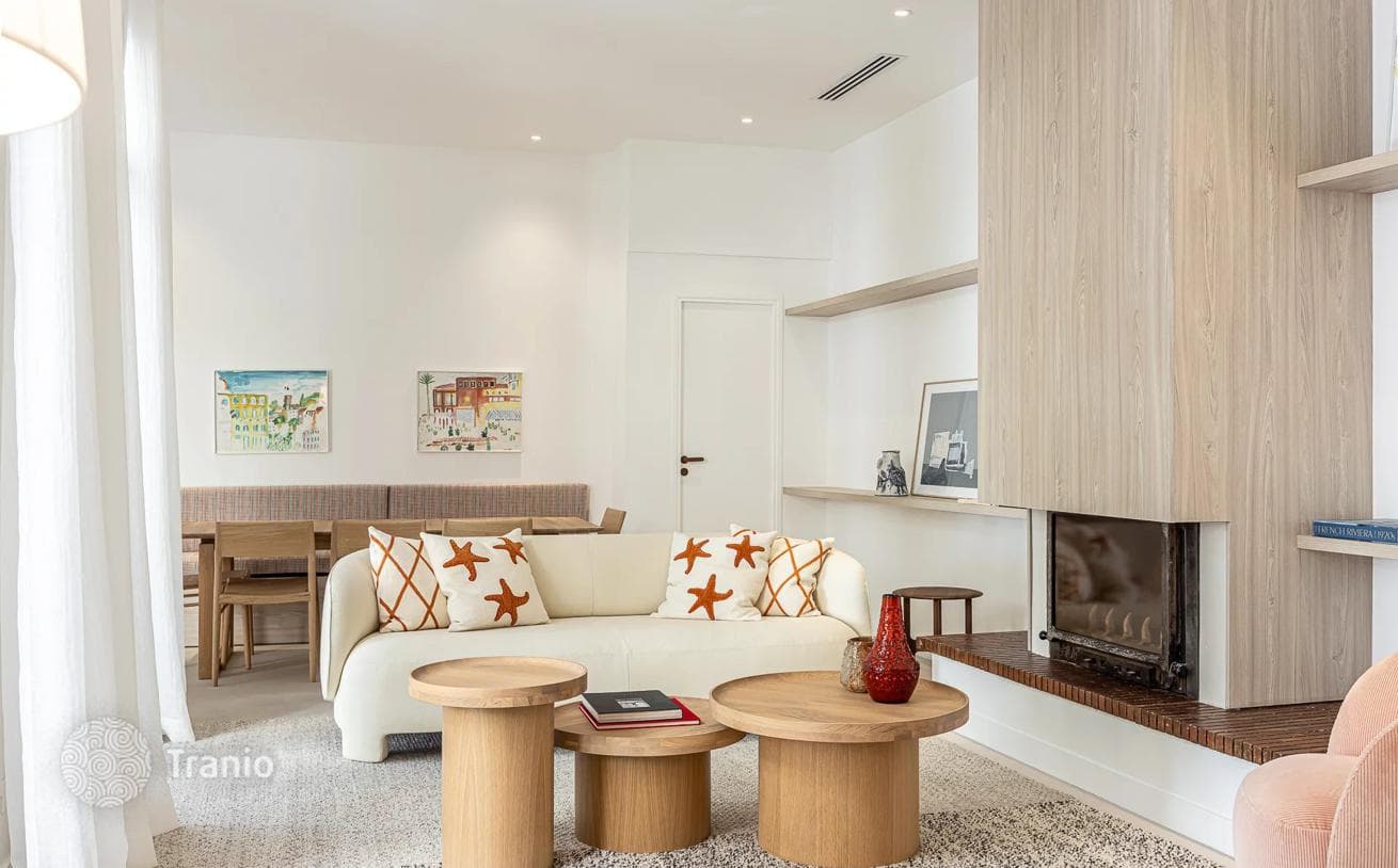 3-Bedroom Townhouse in Cannes, photo 3