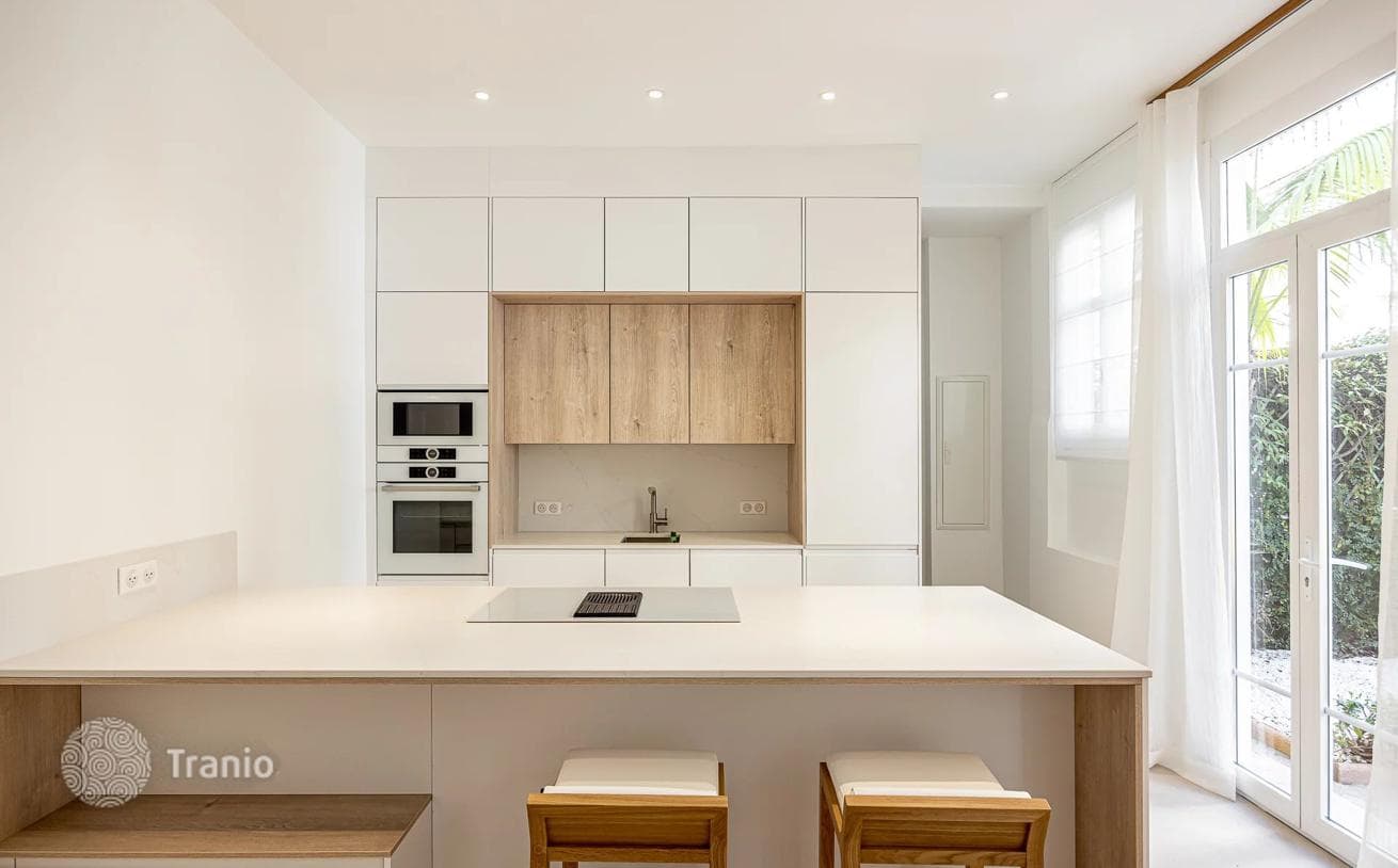 3-Bedroom Townhouse in Cannes, photo 5