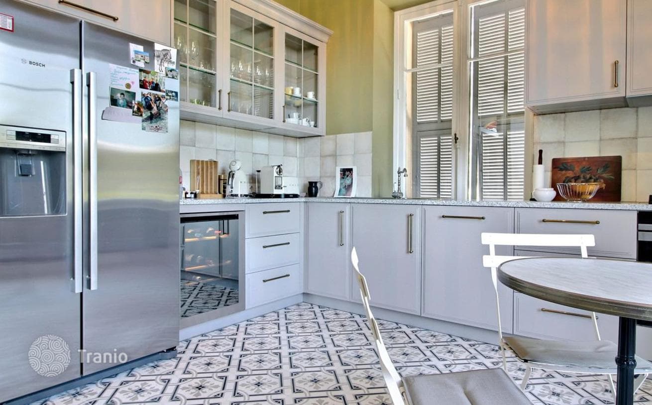 4-Bedroom Apartment with Sea View in Roquebrune-Cap-Martin, photo 2