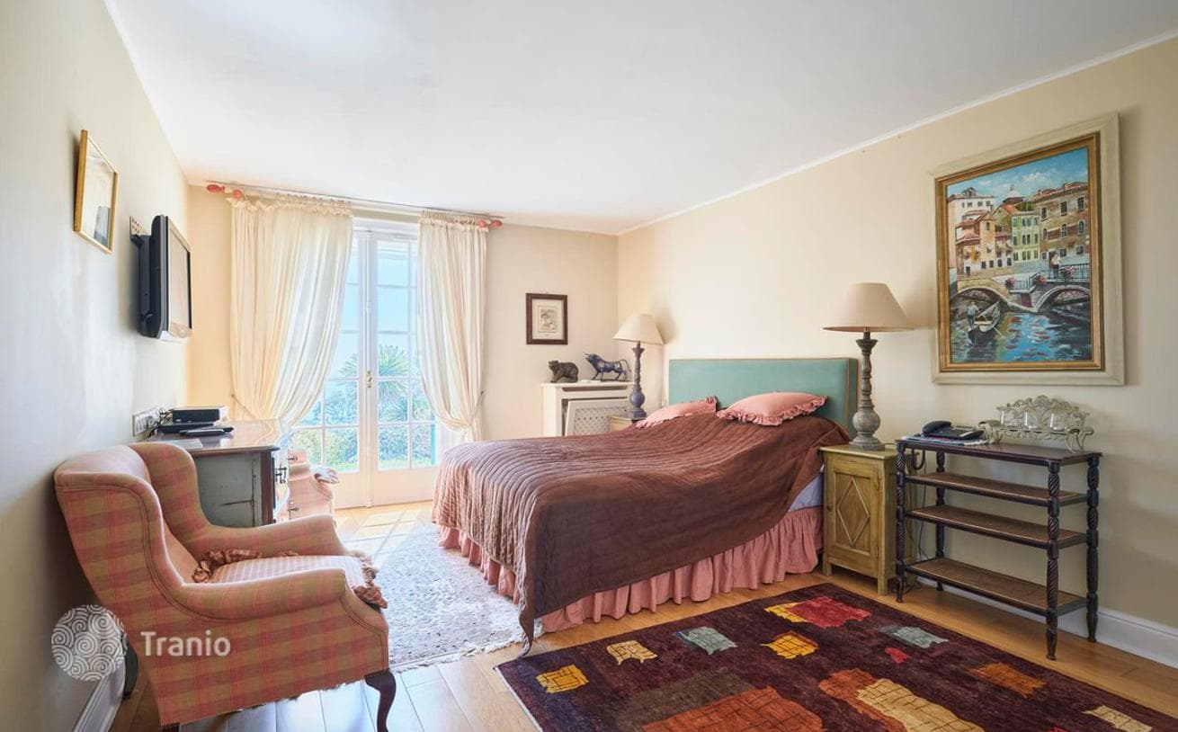 10-комнатная вилла 380 м² в Каннах, фото 4
