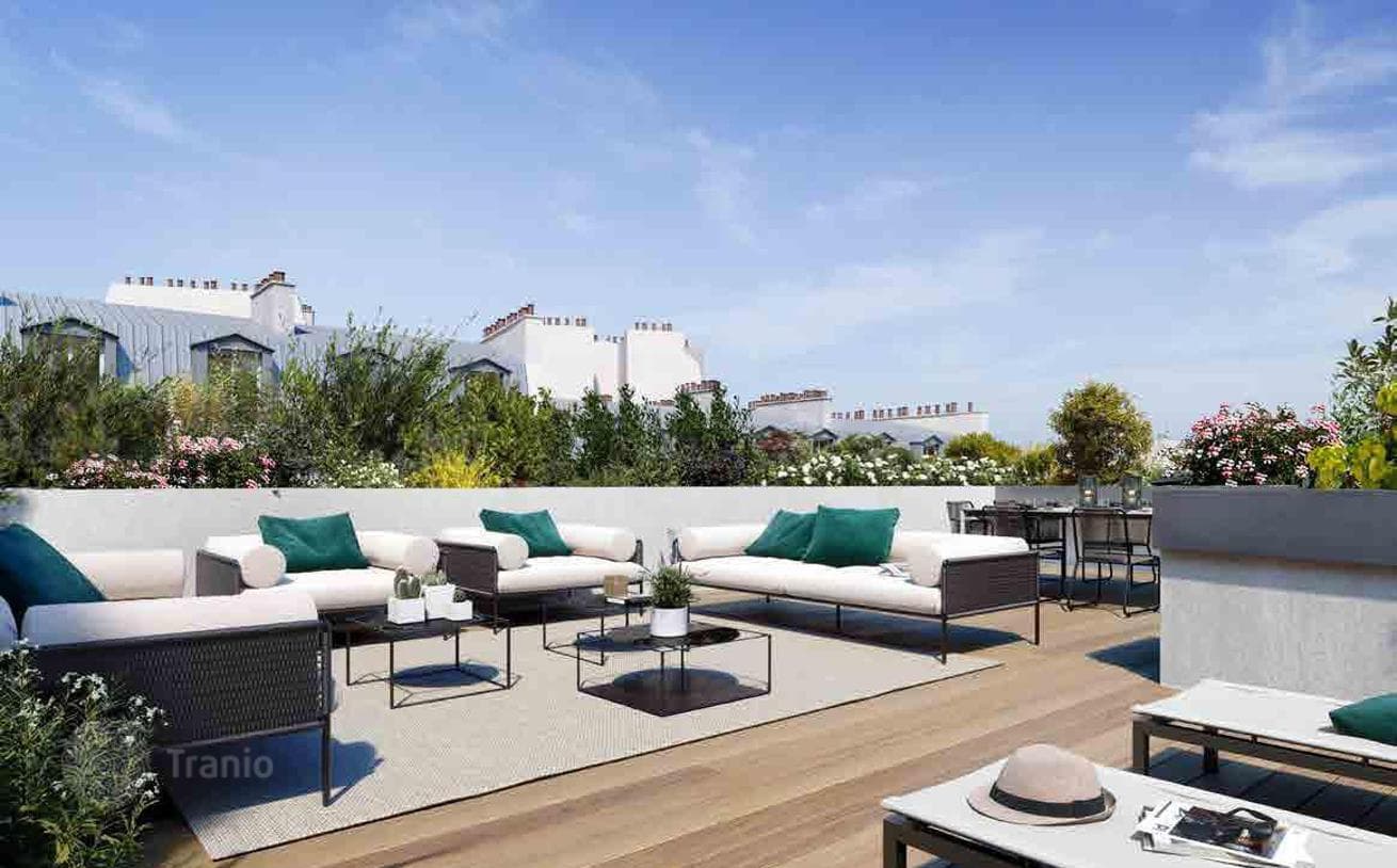 1-Bedroom Apartment in District XII, Paris, photo 4