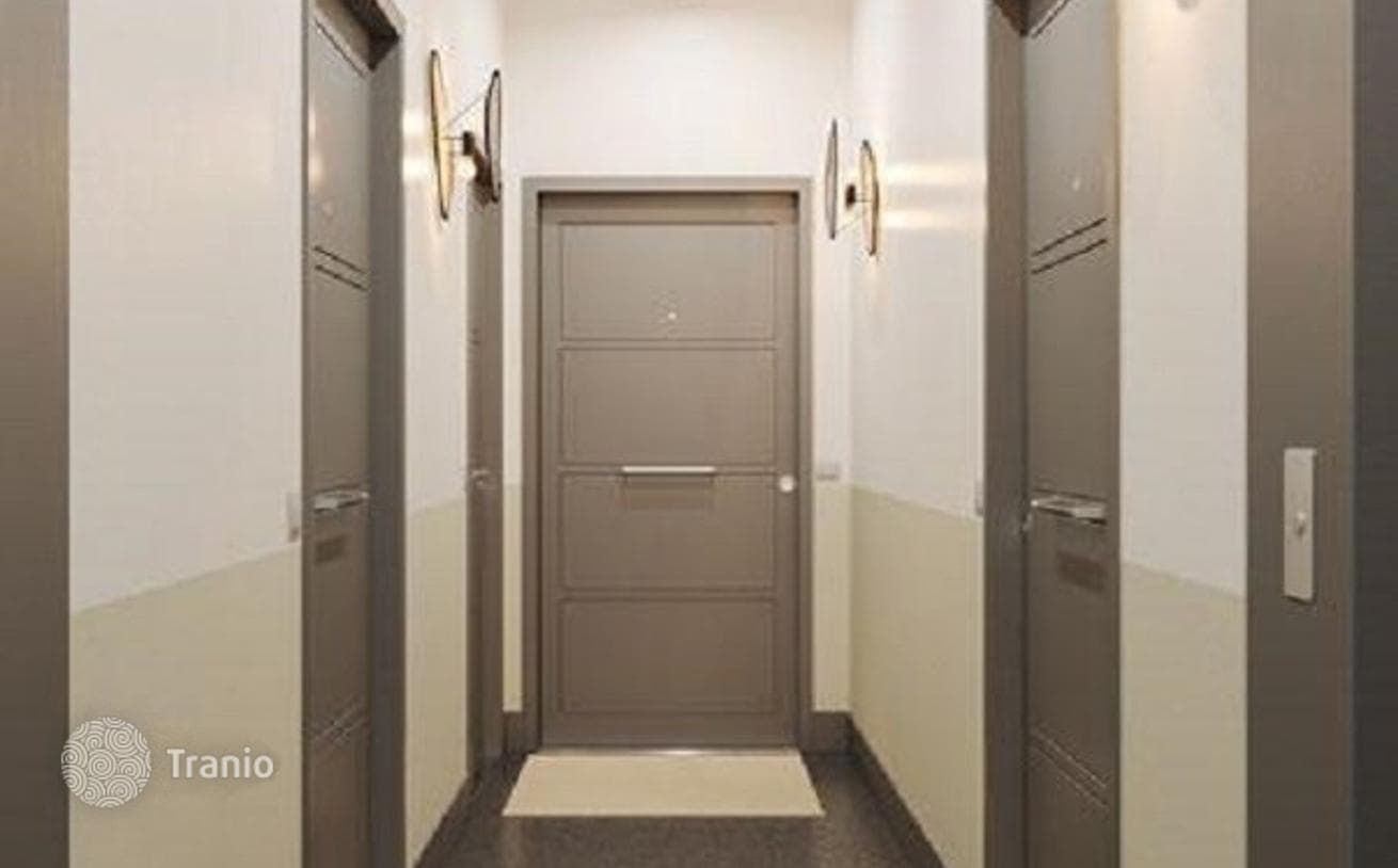 Turnkey Apartment in Historic Building in Nice, photo 2