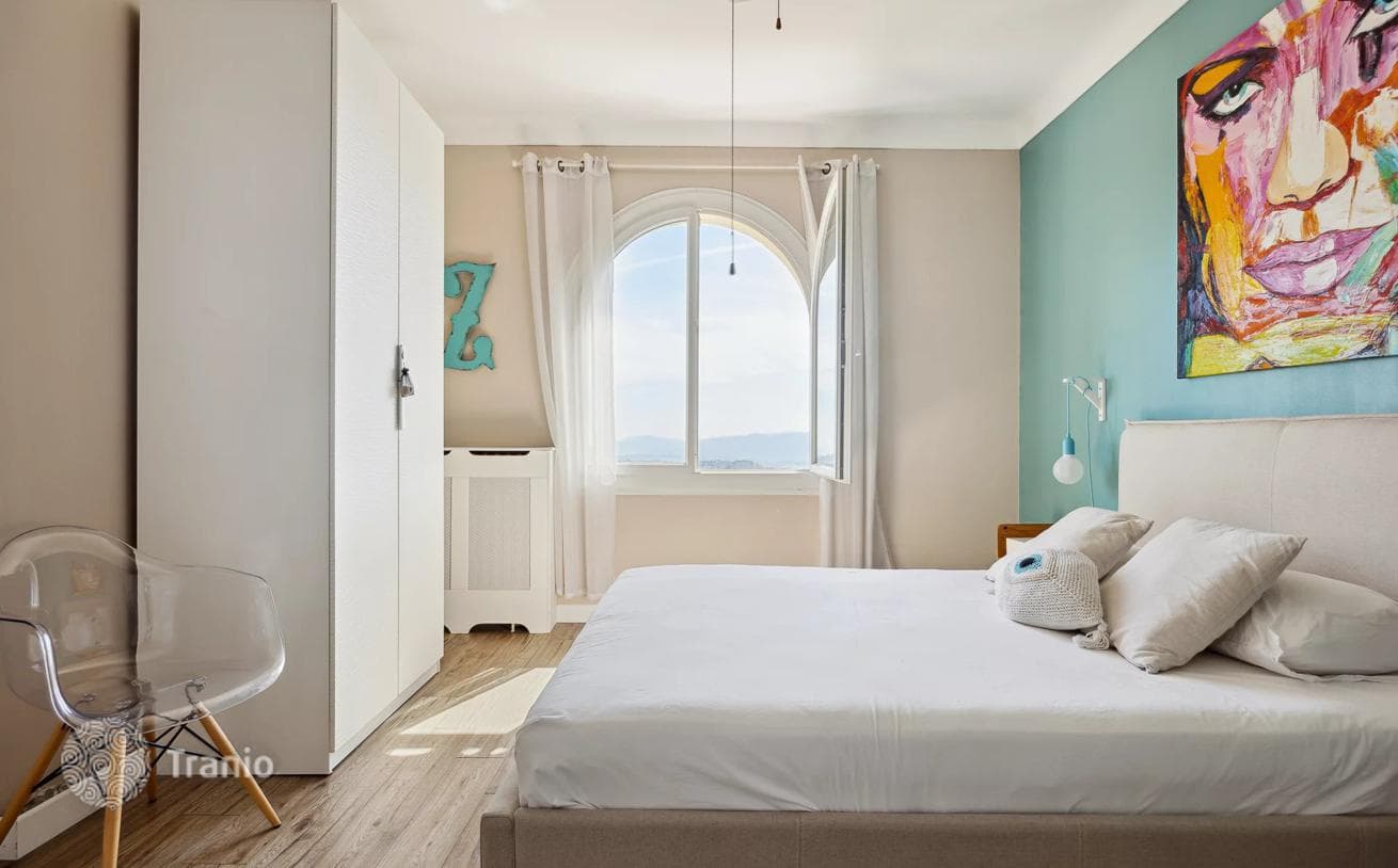 4-Bedroom Villa with Panoramic Sea Views in Chateauneuf-Grasse, photo 5