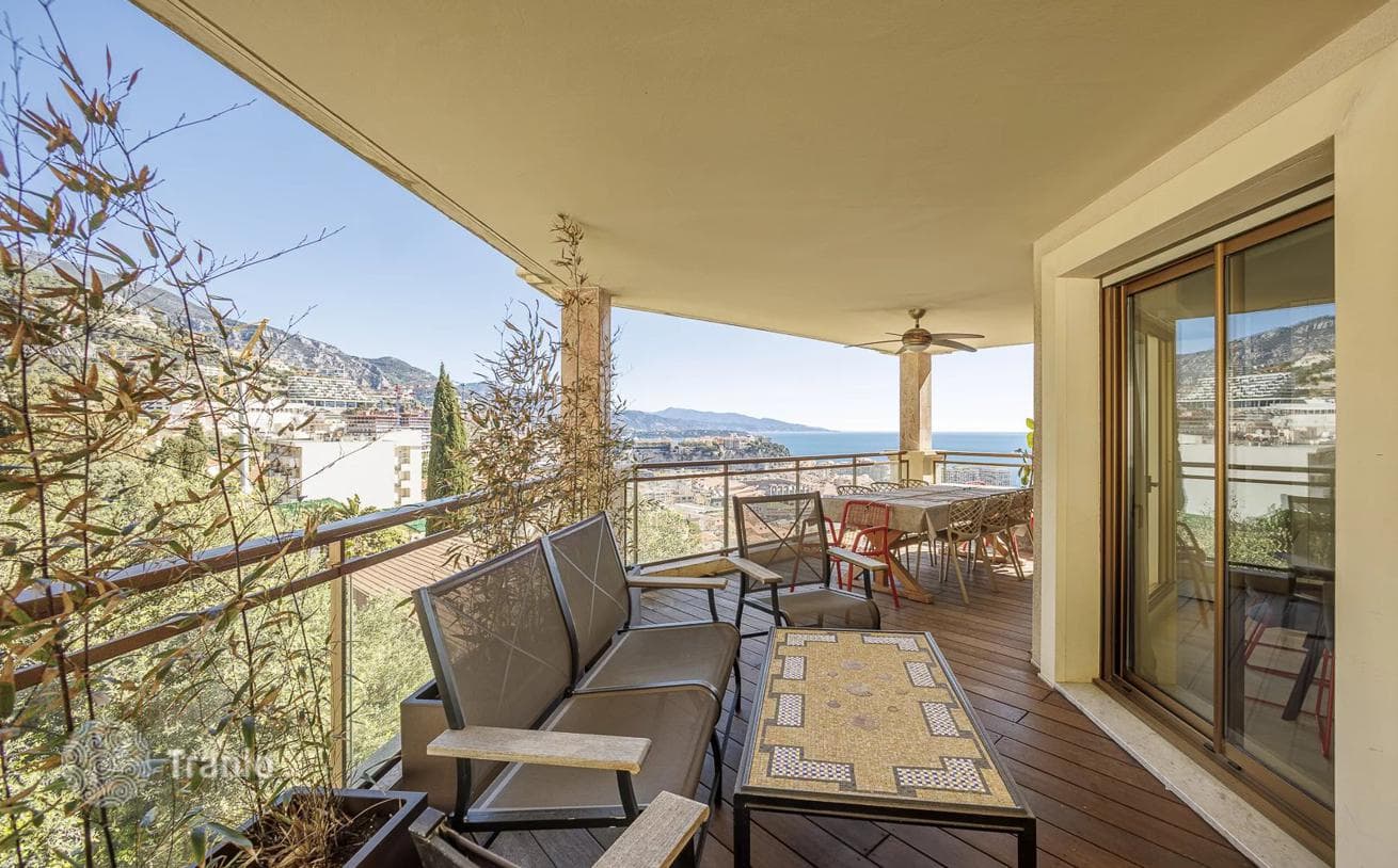 4-Bedroom Apartment with Panoramic Sea View in Cap-d'Ail, photo 2