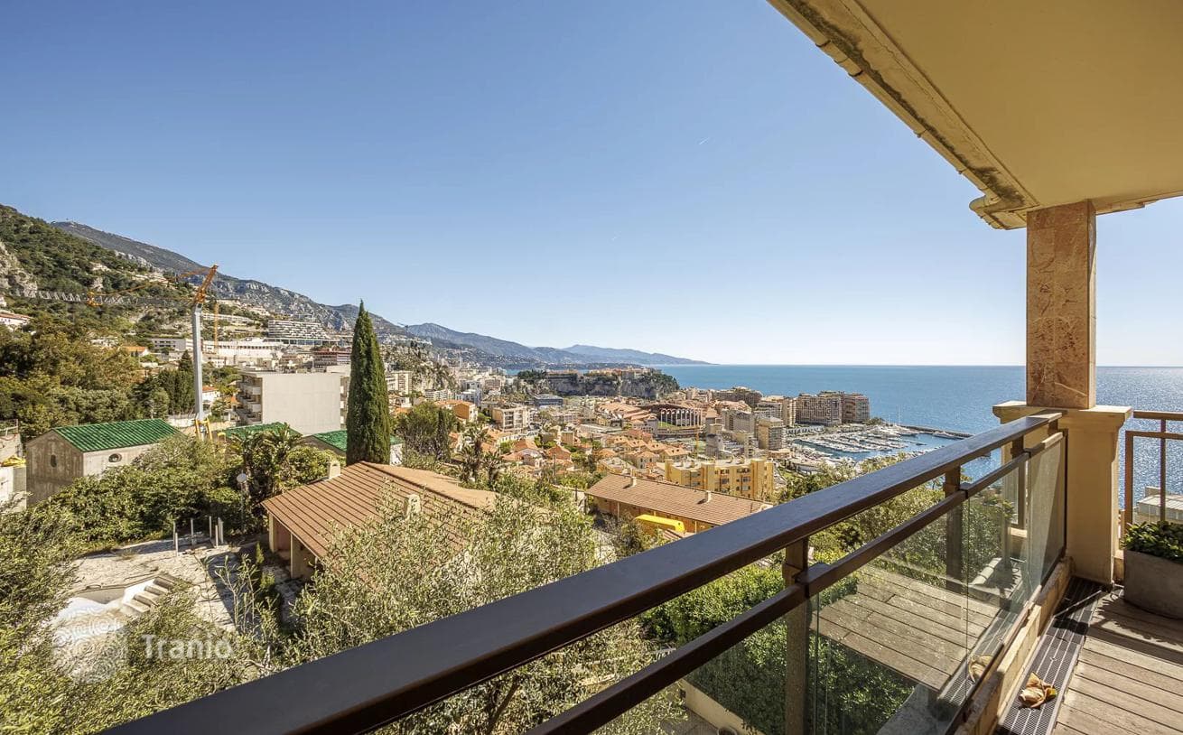 4-Bedroom Apartment with Panoramic Sea View in Cap-d'Ail, photo 4