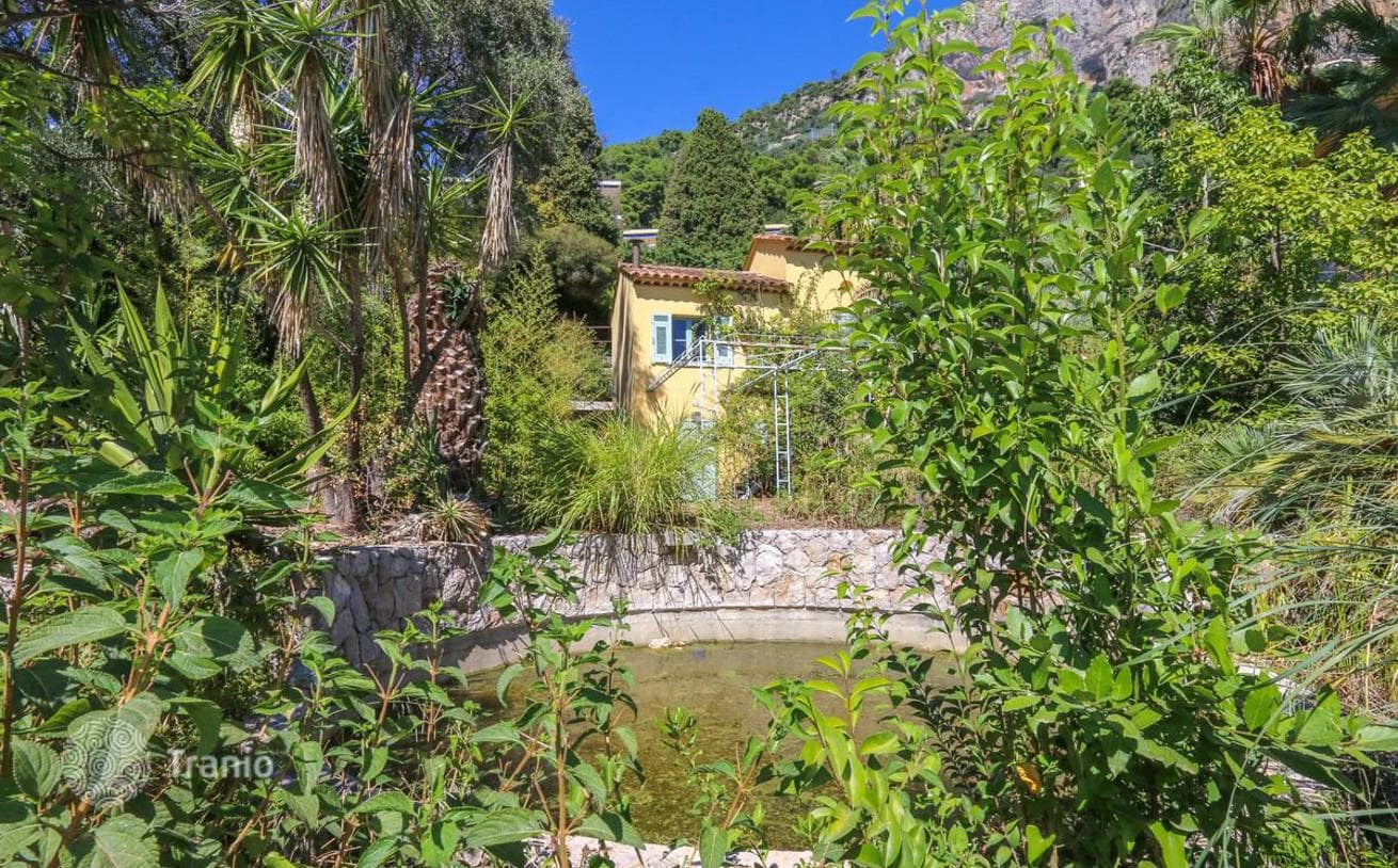 14-Room Villa with Sea View in Menton, photo 3