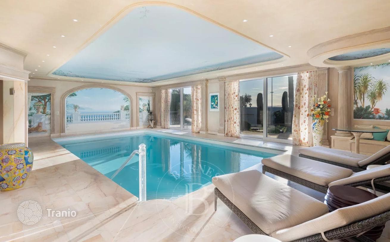 9-Bedroom Villa with Indoor Pool in Cap-d'Ail, France, photo 3