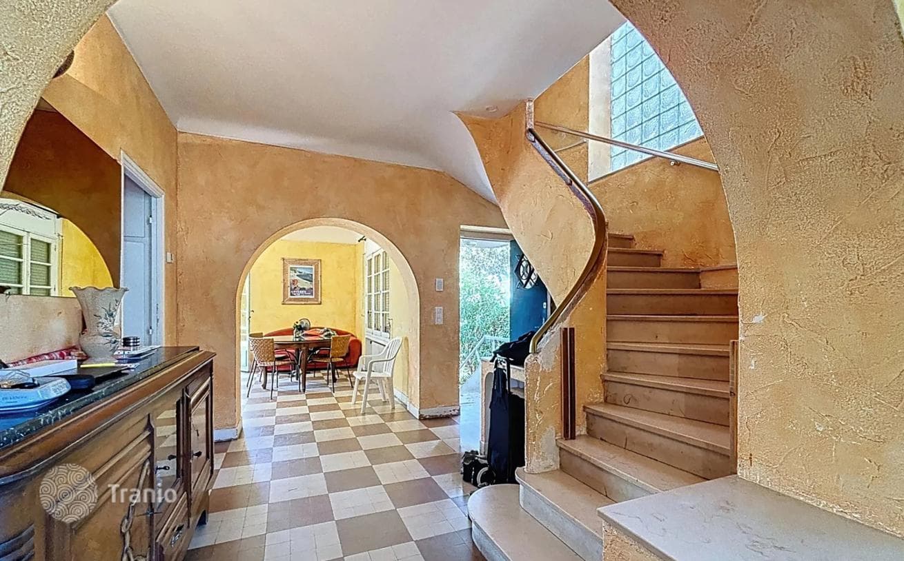 6-Bedroom Villa with Sea View and Private Pool in Cap-d'Ail, France, photo 3