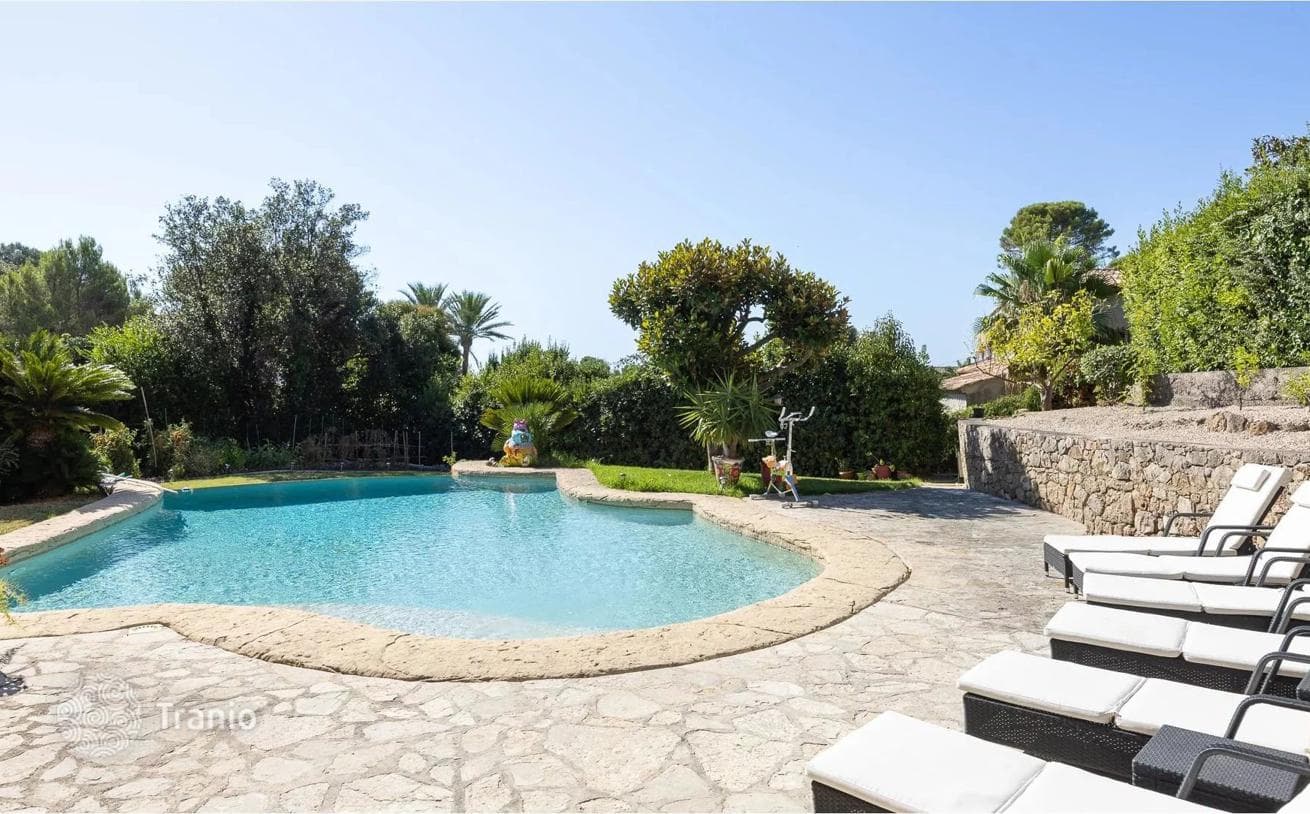 10-Room House in Antibes, photo 2