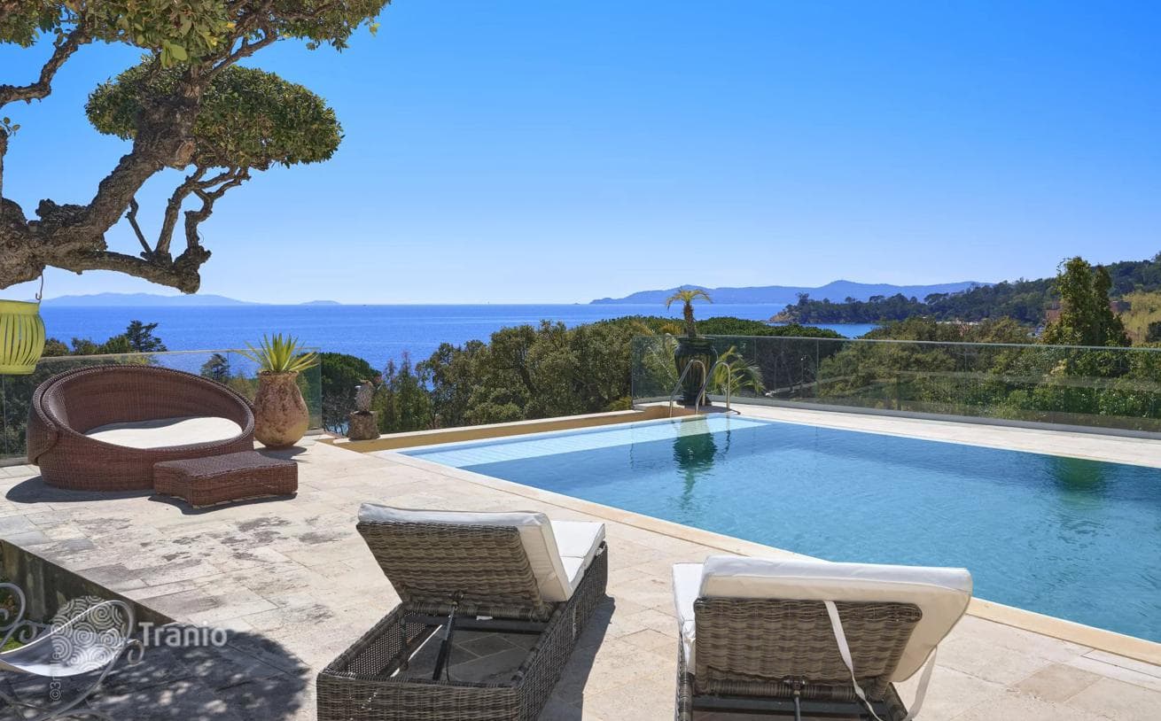 Renovated Villa with Panoramic Sea Views and Private Pool in Le Lavandou, photo 3