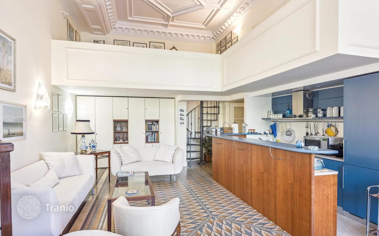 3-Bedroom Apartment in Beaulieu-sur-Mer
