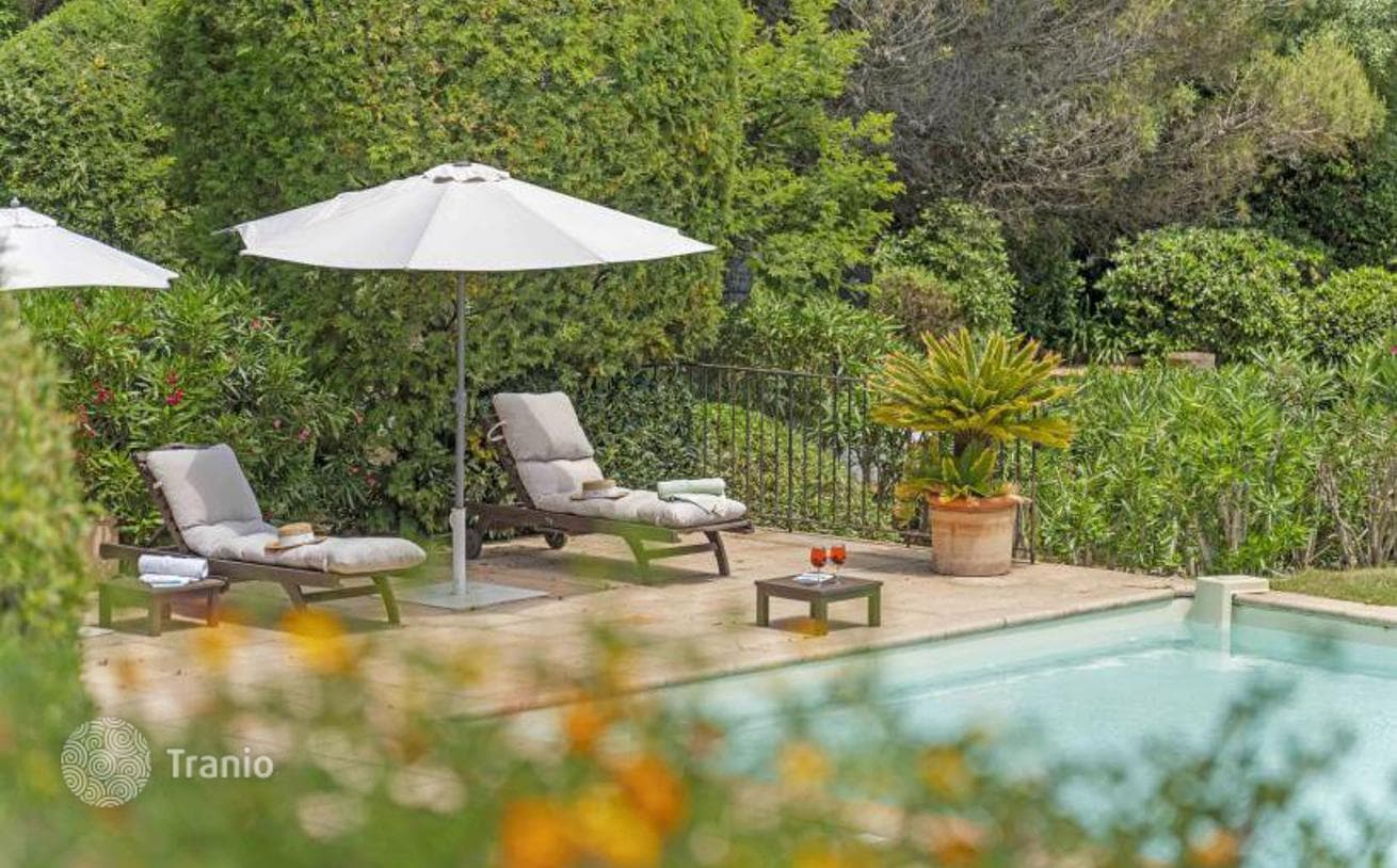 6-Bedroom Villa with Private Pool and Landscaped Gardens in La Croix-Valmer, photo 3