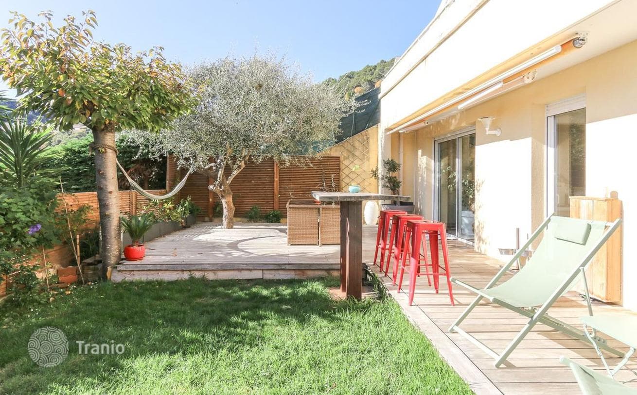 2-Bedroom Apartment with Sea View in Eze, France, photo 3