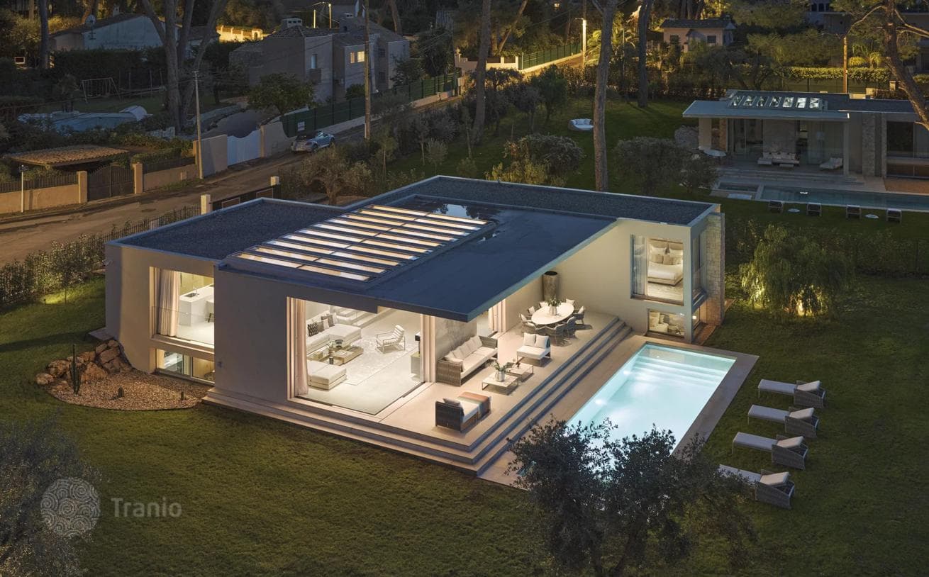 5-Bedroom Villa with Sea View in Cap-d'Ail, France