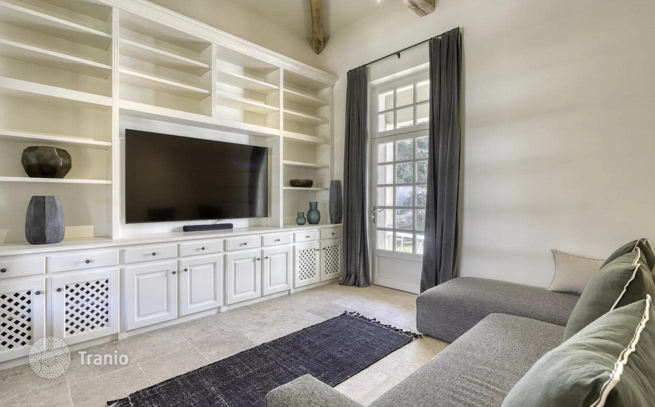 11-Room Villa in Ramatuelle, photo 5
