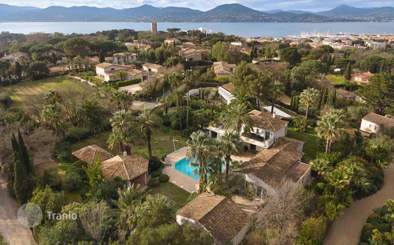 7-Bedroom Villa in Saint-Tropez, photo 3