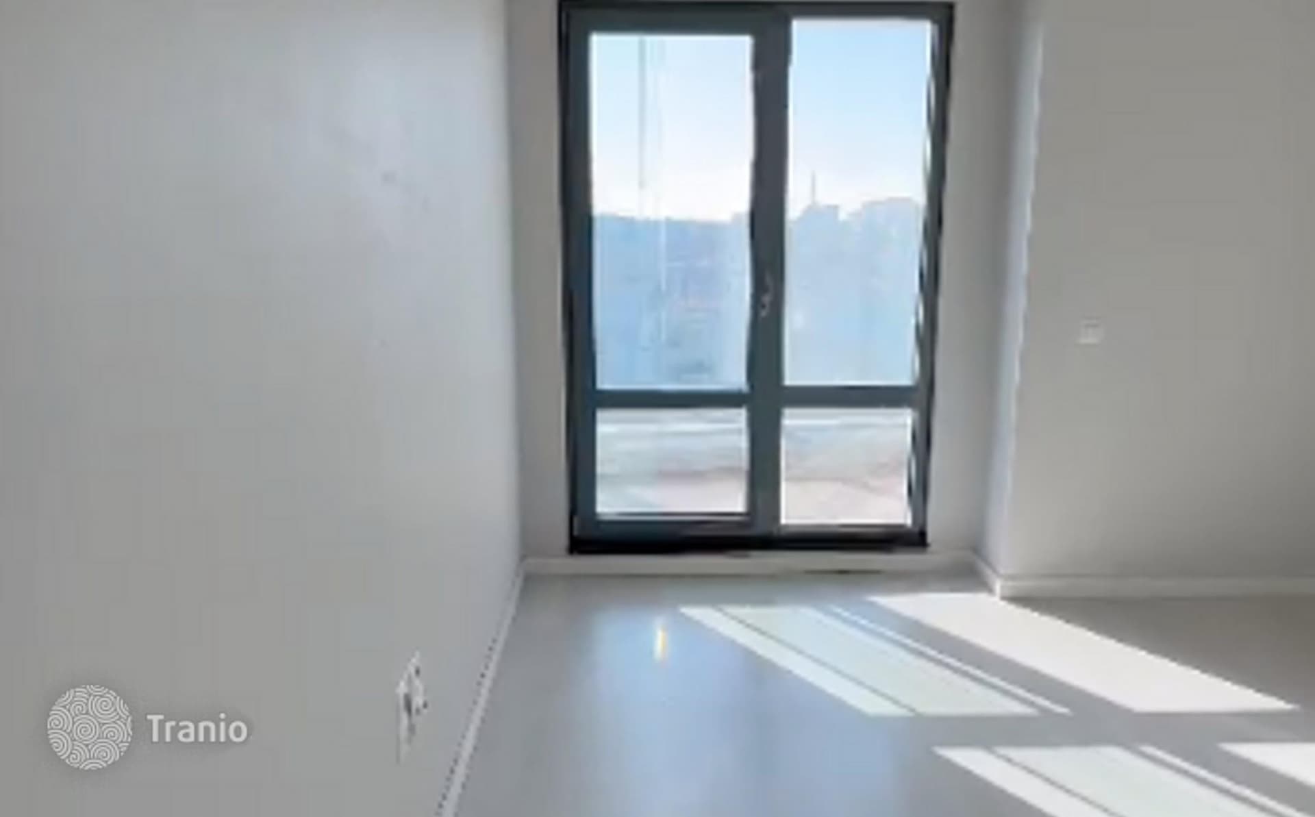 2-Bedroom Apartment in Sariyer, Istanbul, photo 2