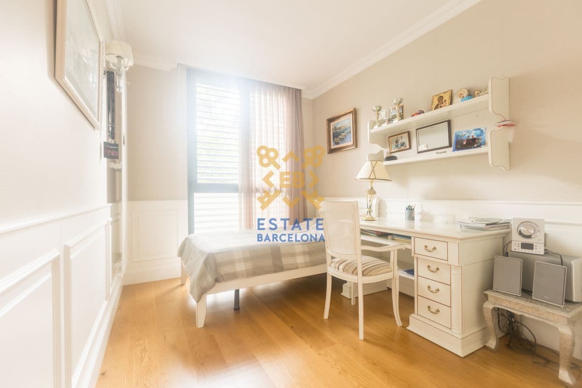 Квартира в Барселоне, Испания, 150 м², фото 5