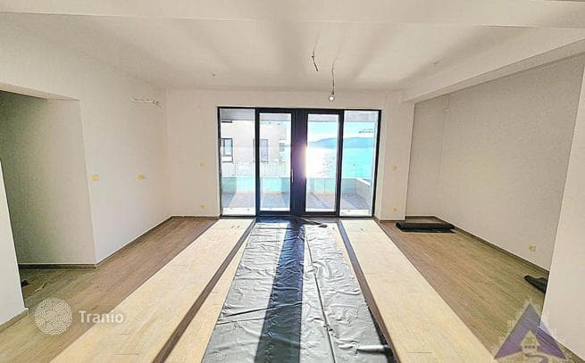 1-Bedroom Apartment with Sea View in Rafailovici, Budva, photo 3