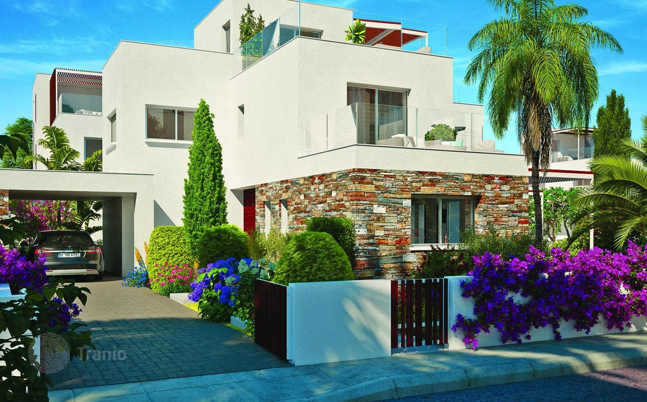 3–5-Bedroom Villa with Panoramic Sea Views in Paphos