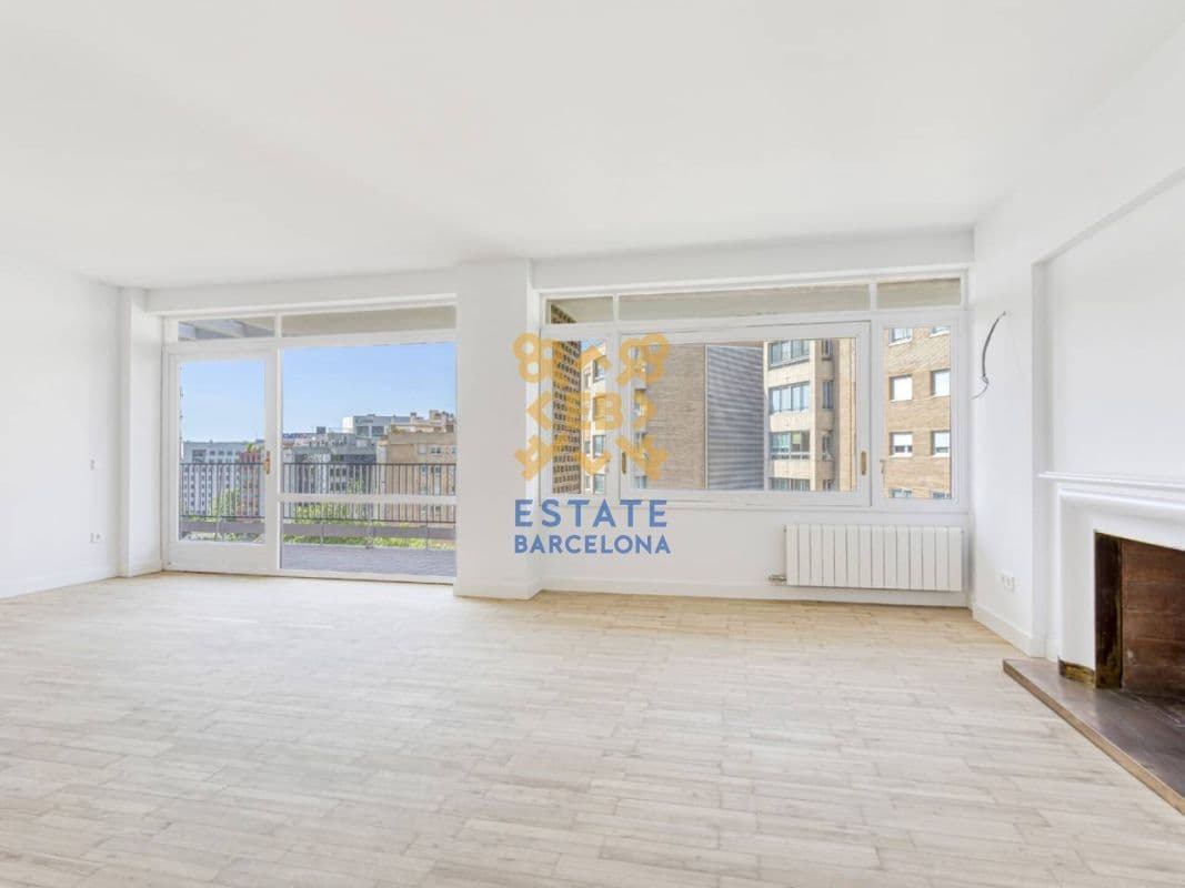 Квартира в Барселоне, Испания, 200 м², фото 2
