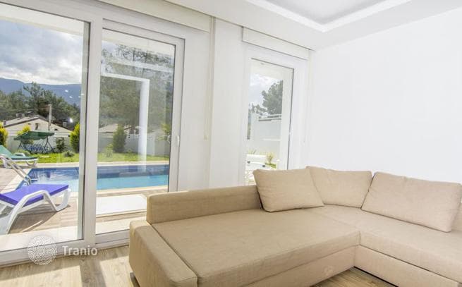 4-Bedroom Villa in Golbasi, photo 3