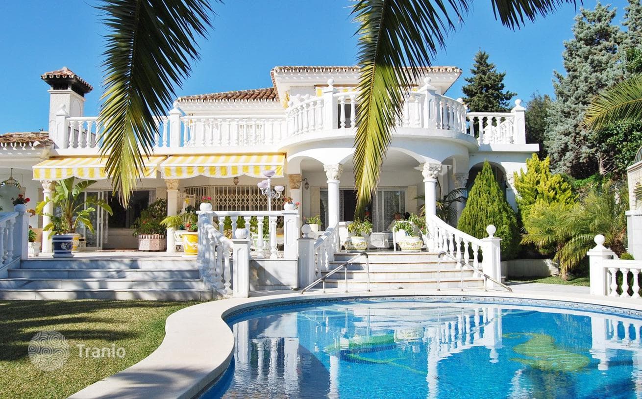 ФАНТАСТИЧЕСКАЯ ЯРКАЯ ВИЛЛА MARBESA, MARBELLA EAST, фото 3