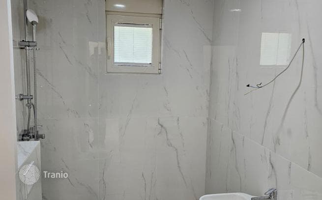 1-Bedroom Apartment 400 m from the Beach in Becici, Budva, photo 5