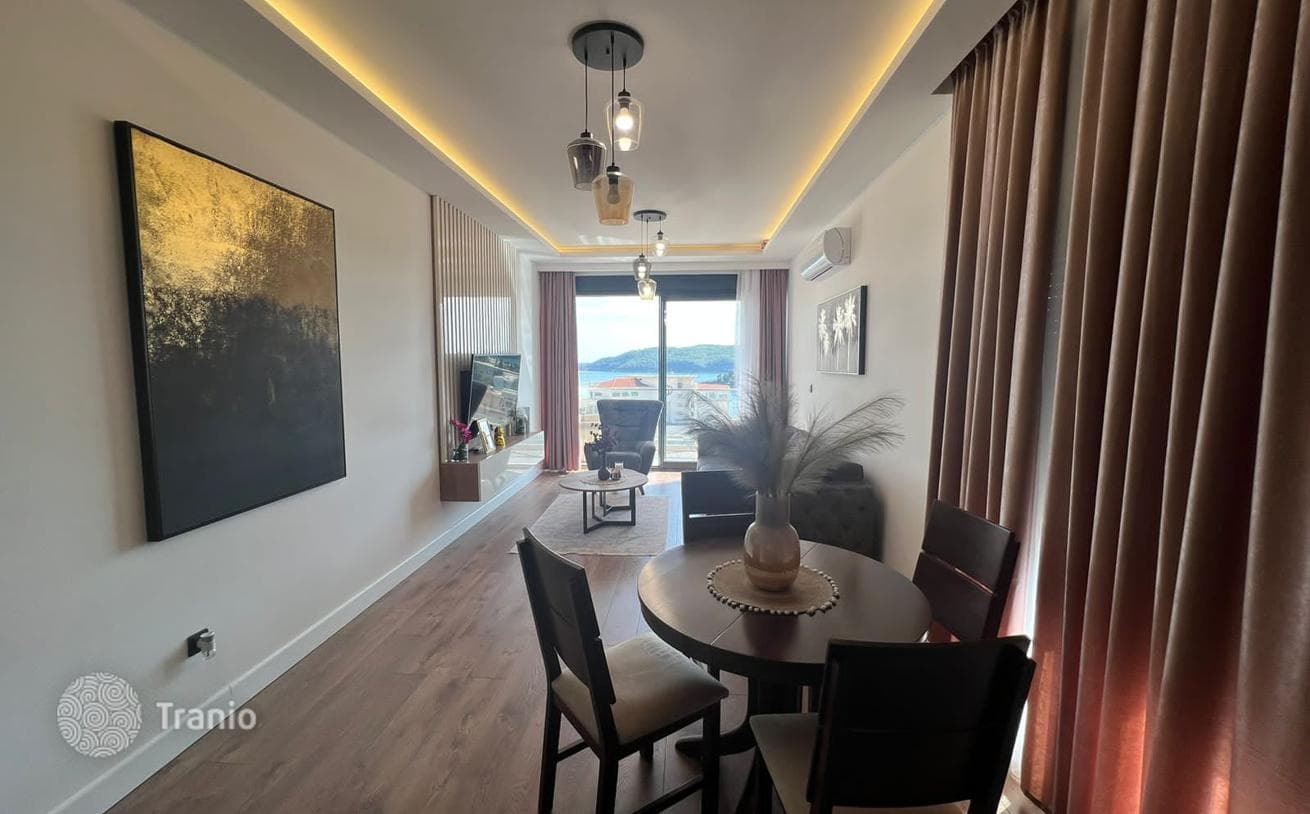 1-Bedroom Apartment with Sea View in Becici, Budva, photo 2