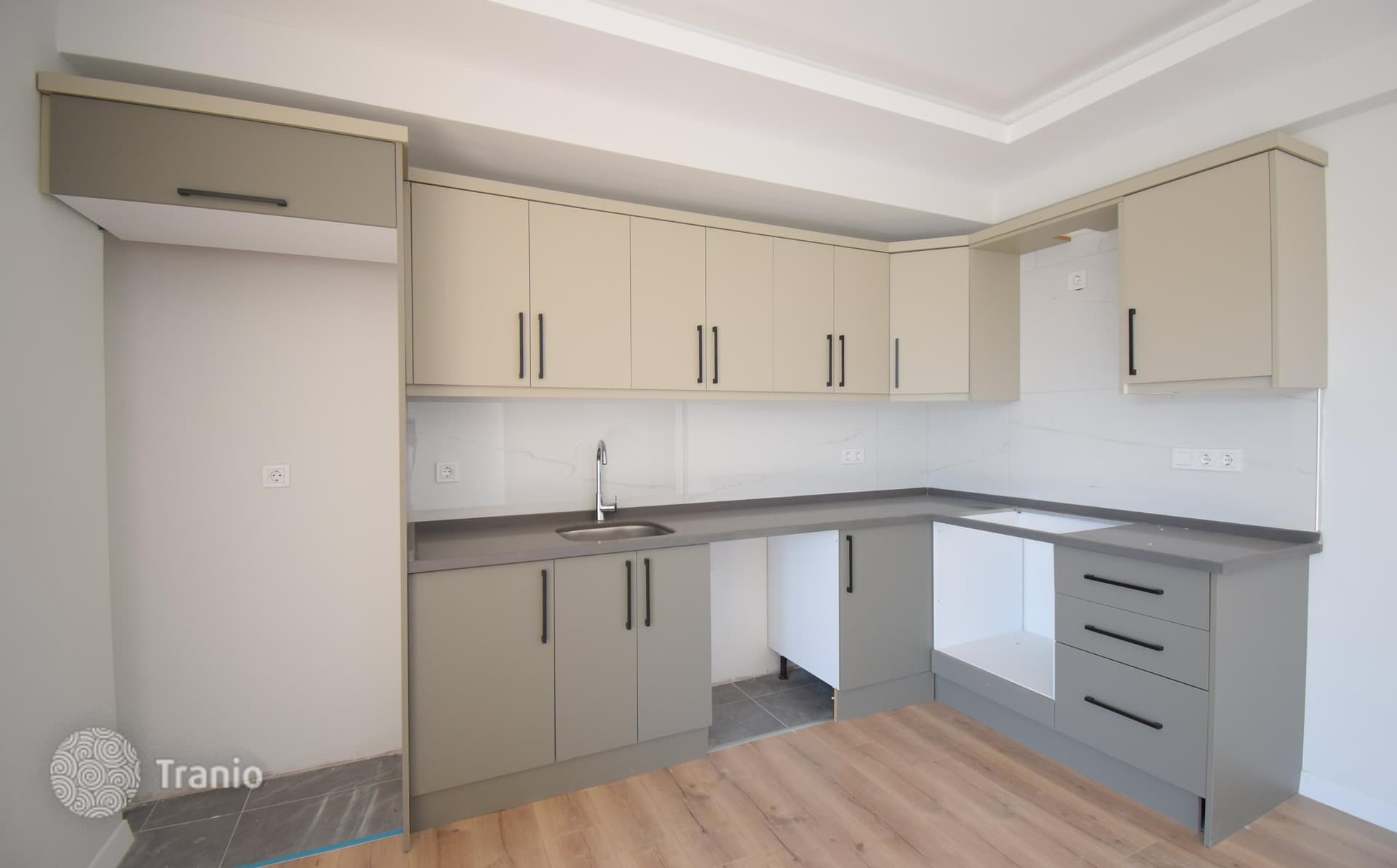 4-Bedroom Apartment with Private Pool and Garden in Turkey, photo 3