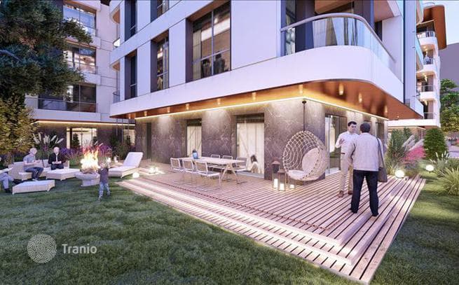 New Apartments with Garden near Metro Station, Istanbul