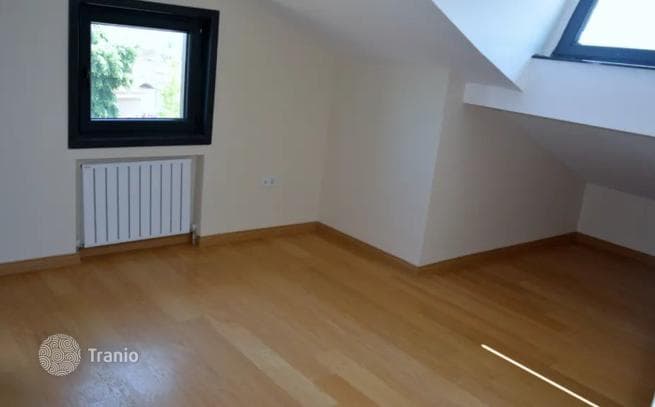 2-Bedroom Apartment in Sariyer, Istanbul, photo 5