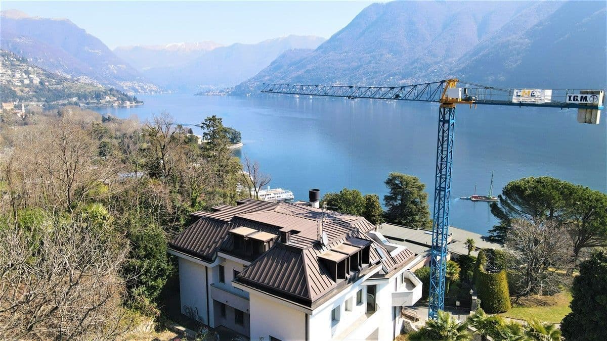 Квартира в Комо, Италия, 86 м²