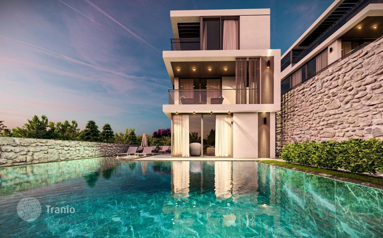 4-Bedroom (4+2) Villa with Private Garden in Kalkan