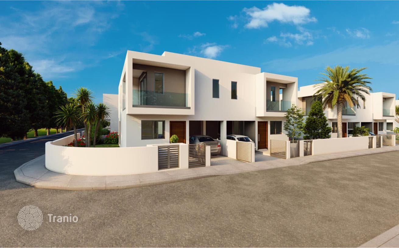 3-Bedroom Townhouse in Mandria, Paphos
