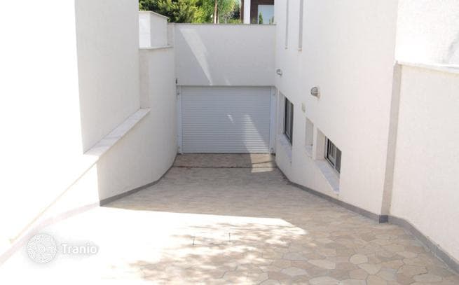 Luxury Villa with Sea View in Mouttagiaka, Limassol, photo 3