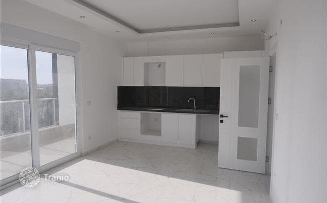 2-Bedroom Apartment with Shared Pool in Oba, Alanya