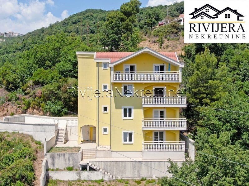 Апартаменты в Херцег-Нови, Черногория, 86 м², фото 2