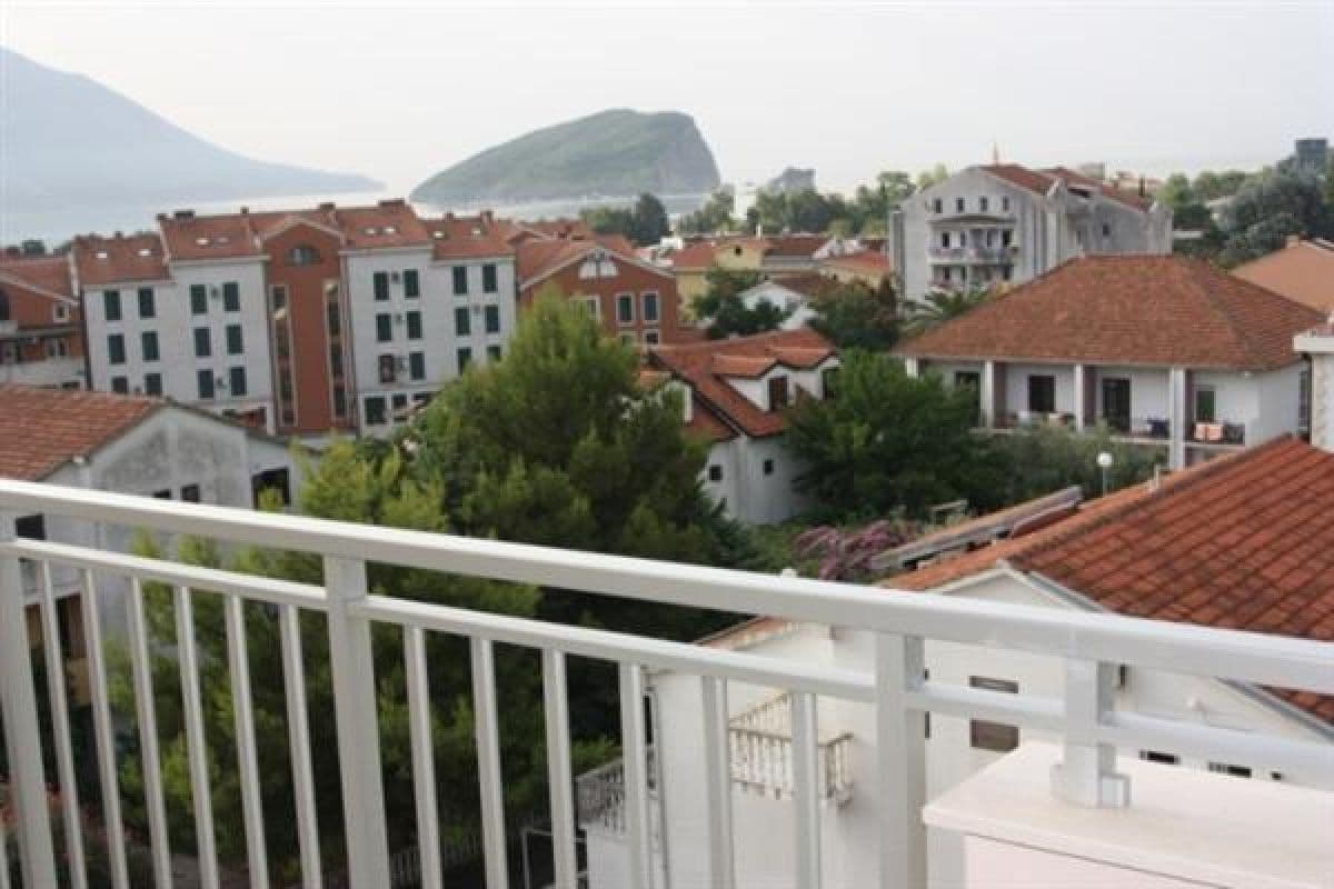 Квартира в Будве, Черногория, 93 м²