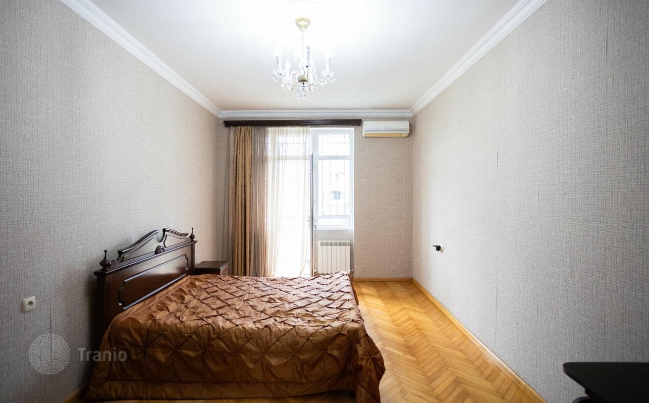 2-Bedroom Apartment with Sea View in Old Batumi, Batumi, photo 2