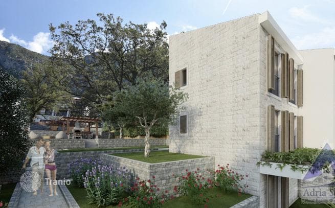 4-Bedroom Villa with Private Pool in Blizikuce, Montenegro, photo 2