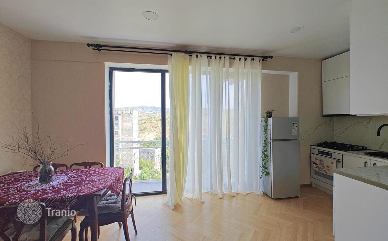 2-Bedroom Apartment in Tbilisi, photo 5