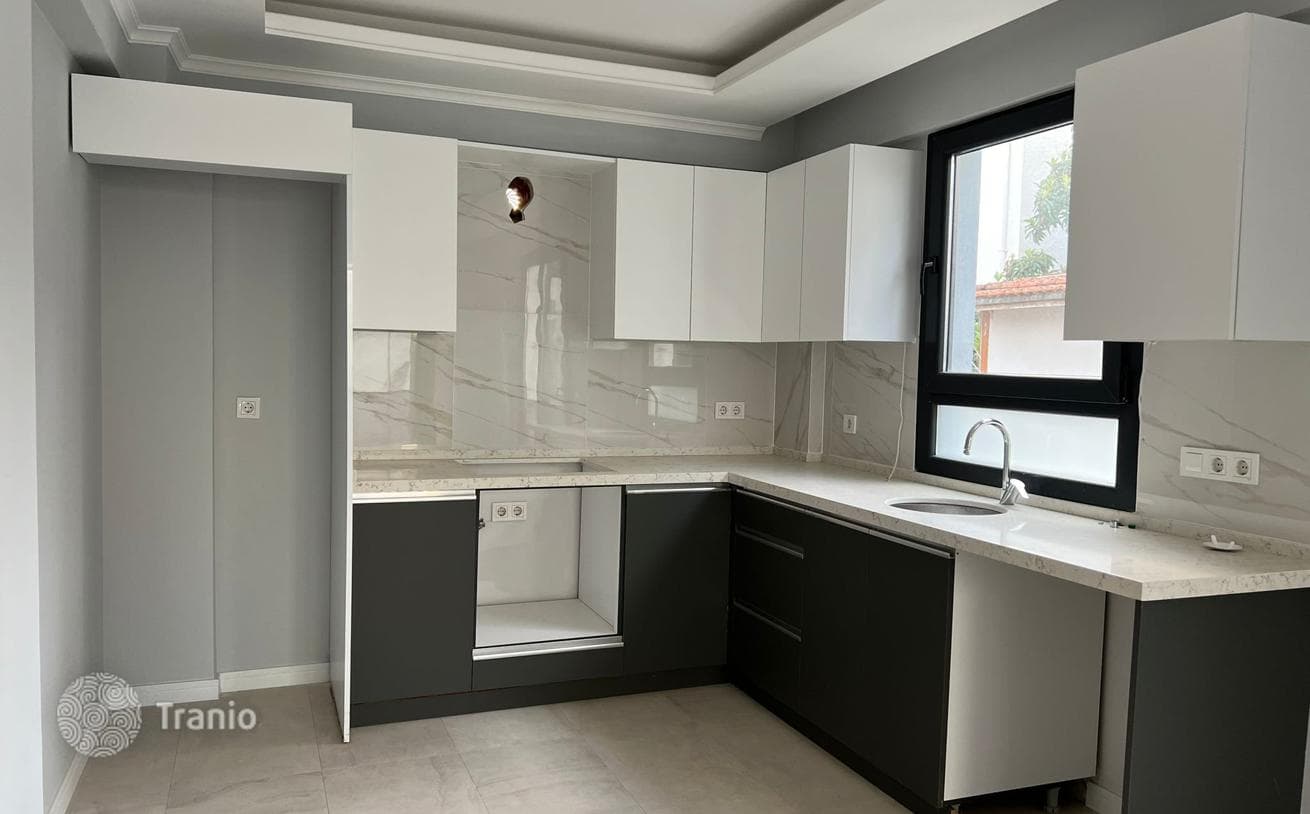 4-Bedroom Villa with Garden in Turkey, photo 3