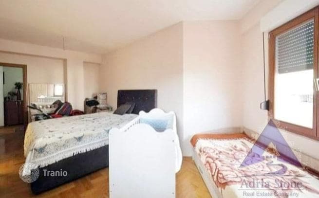 2-Bedroom Apartment with Terrace in Budva
