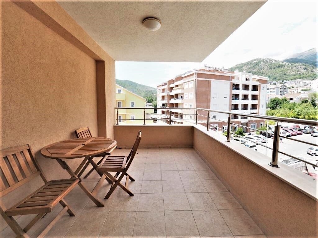 Квартира в Будве, Черногория, 82 м², фото 2