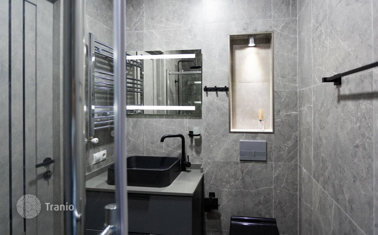 2-Bedroom Apartment with Panoramic City and Sea Views in Batumi, photo 5