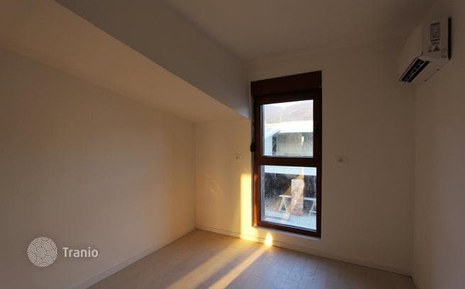 2-Bedroom Apartment with Terrace 100 m from the Sea in Lapad, Budva, photo 4