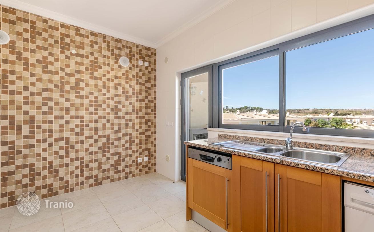 2-Bedroom Apartment with Panoramic View in Lagos, Faro, photo 2