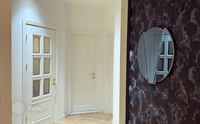 3-Bedroom House 240 m² in Saburtalo, Tbilisi