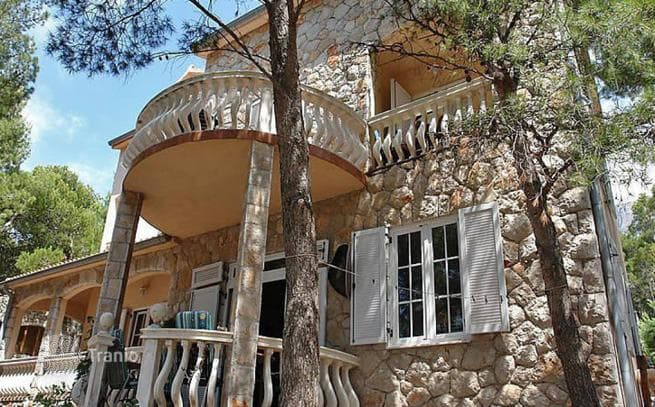 Waterfront Villa with Private Pool in Hvar, Croatia